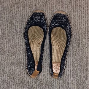 Tory Burch espadrilles/flats with woven bottom!